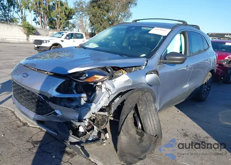 2022 Ford Escape Se Plug-In Hybrid from USA, damaged, VIN 1FMCU0EZ8NUB99139